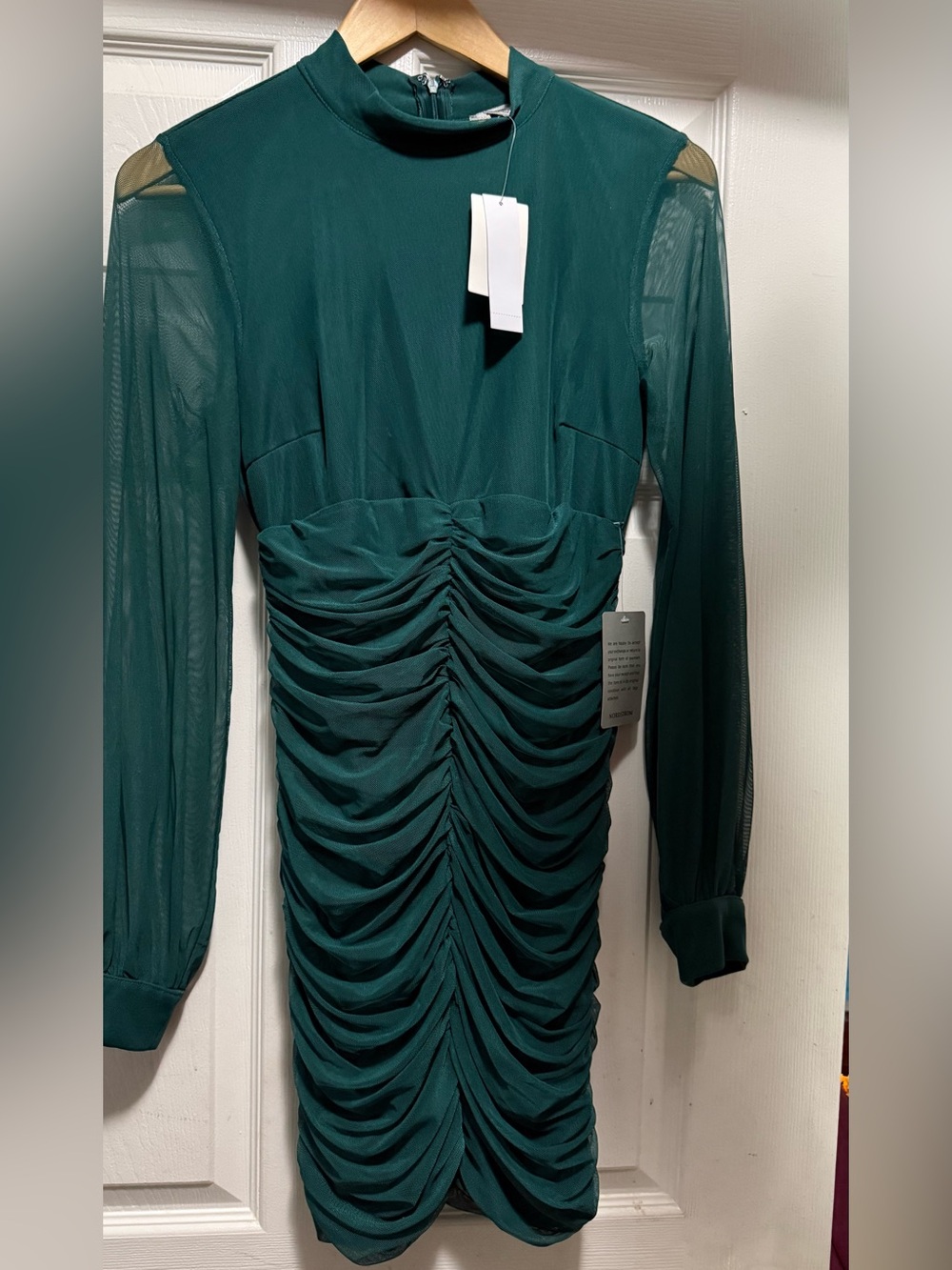 Women’s Long Sleeve Ruched Emerald Green Dress